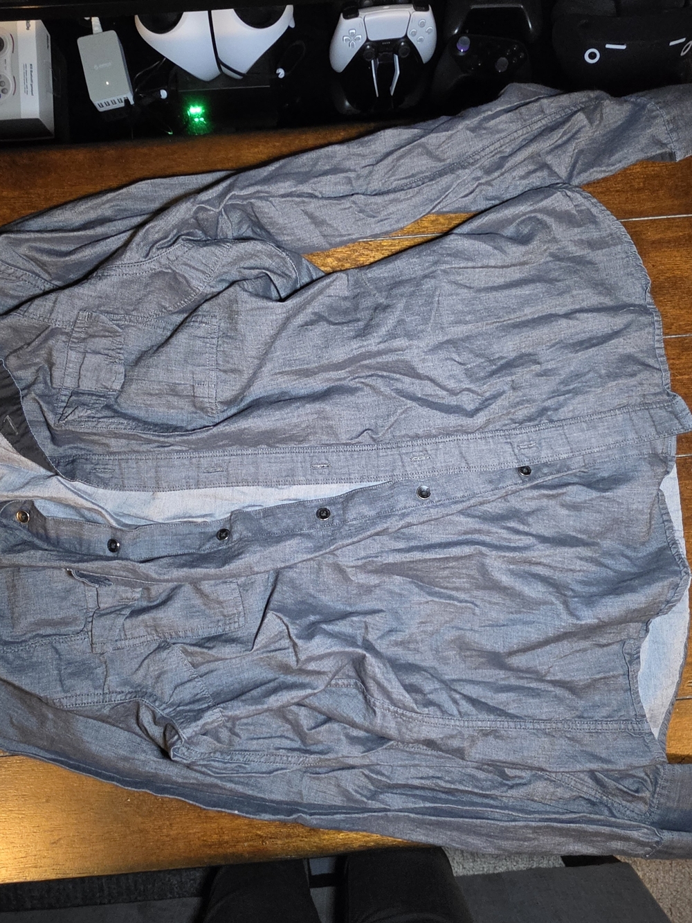 Guess Lightweight Chambray Shirt Jacket in Gray